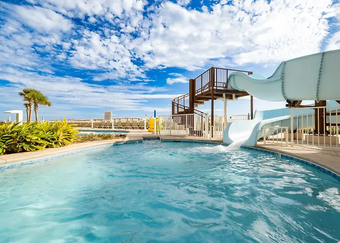 Phoenix Gulf Towers 2208 Apartment